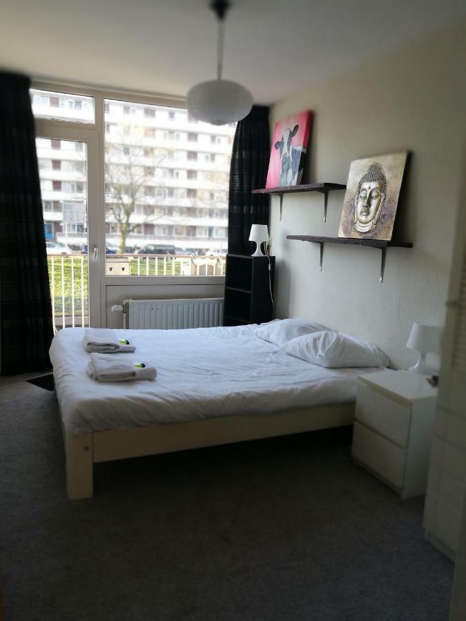 B&B Klaver Amsterdam - Unique Canal Location With Balcony מראה חיצוני תמונה